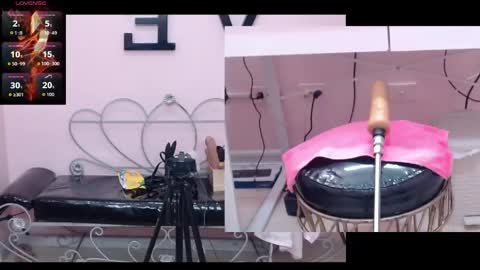 Snapshot of aleusa_ chatting on May 25, 2026, 7:20 pm PVT 12TK 9AM - 9PM COLOMBIA online show from May 25, 2026, 7:20 pm