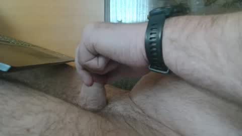 alex081569 online show from November 16, 2025, 2:22 pm