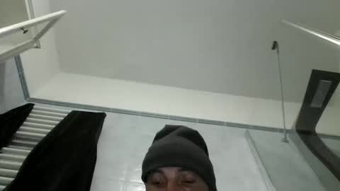 Snapshot of alex120475 chatting on March 3, 2026, 8:42 am alex120475 online show from March 3, 2026, 8:42 am