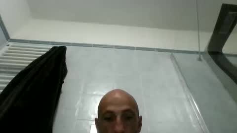 Snapshot of alex120475 chatting on April 24, 2026, 7:44 am alex120475 online show from April 24, 2026, 7:44 am