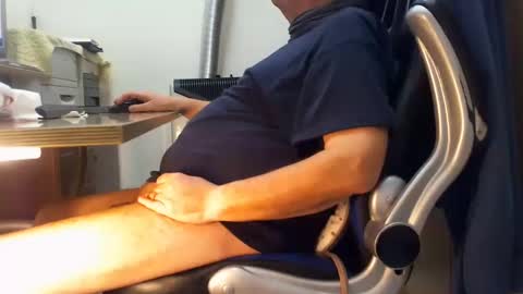 Snapshot of alex47100 chatting on March 4, 2025, 3:26 pm alex47100 online show from March 4, 2025, 3:26 pm