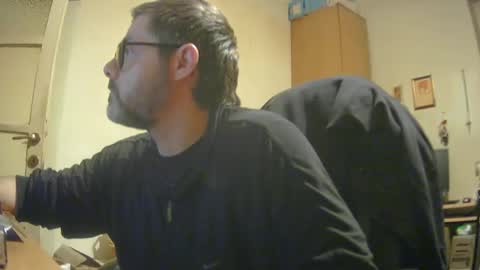 Snapshot of alex81pv1981 chatting on February 4, 2025, 5:23 pm alex81pv1981 online show from February 4, 2025, 5:23 pm