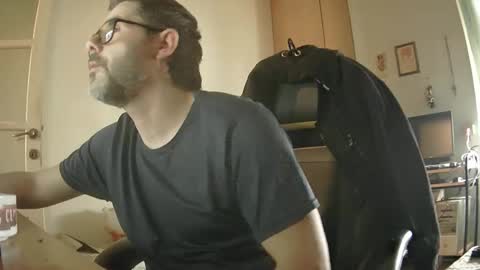 Snapshot of alex81pv1981 chatting on March 11, 2025, 8:09 am alex81pv1981 online show from March 11, 2025, 8:09 am