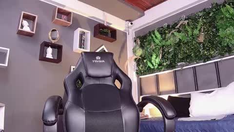 Alex online show from March 4, 2025, 12:01 pm