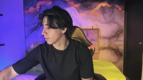 Snapshot of alex_cano chatting on June 23, 2026, 12:14 pm alex online show from June 23, 2026, 12:14 pm