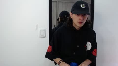 Snapshot of alex_connorr chatting on February 7, 2025, 4:14 pm alex_connorr online show from February 7, 2025, 4:14 pm