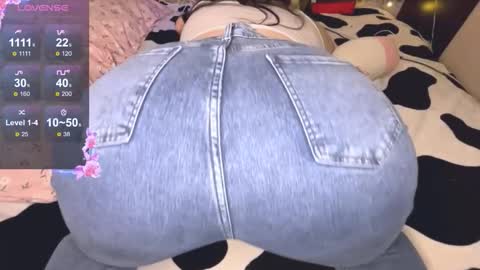 Snapshot of alex_dreams_ chatting on January 10, 2026, 5:37 pm Alex online show from January 10, 2026, 5:37 pm