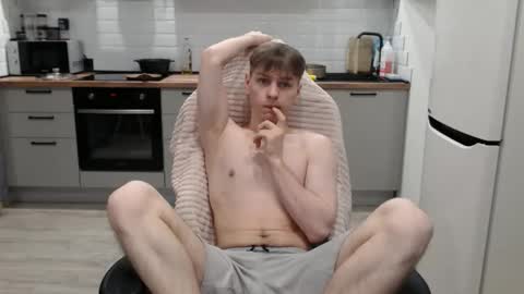 Snapshot of alex_gotcha chatting on November 25, 2025, 9:59 pm Alex online show from November 25, 2025, 9:59 pm