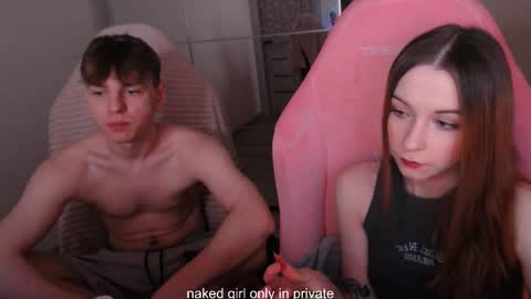 Snapshot of alex_gotcha chatting on December 4, 2025, 10:07 pm Alex online show from December 4, 2025, 10:07 pm