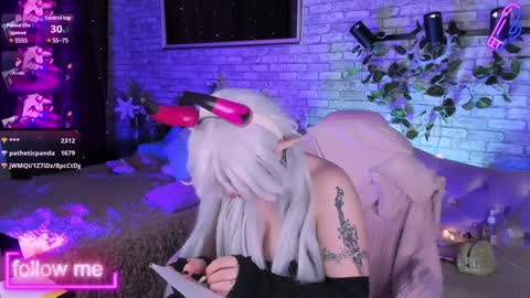 alex_howell online show from January 11, 2025, 2:41 am