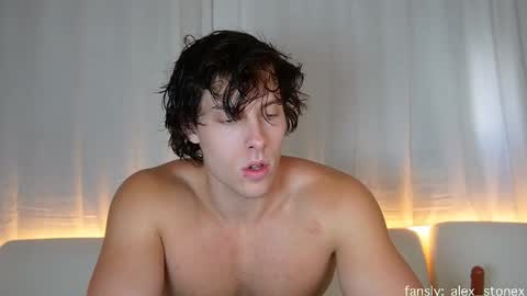 Alex Stone online show from February 25, 2026, 7:01 pm