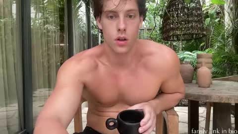 Alex Stone online show from May 29, 2026, 6:28 pm