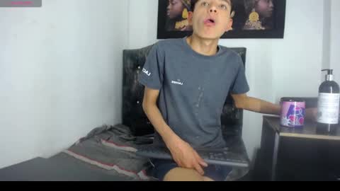 alex_it0 online show from May 16, 2026, 12:07 am