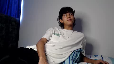 alex_mark_ online show from June 9, 2026, 6:19 pm