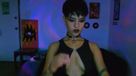 Snapshot of alex_one888 chatting on October 9, 2025, 9:24 pm Alex online show from October 9, 2025, 9:24 pm