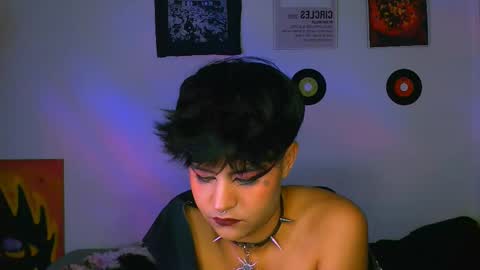 Alex online show from November 22, 2025, 1:15 am