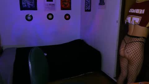 Alex online show from December 5, 2025, 1:47 am