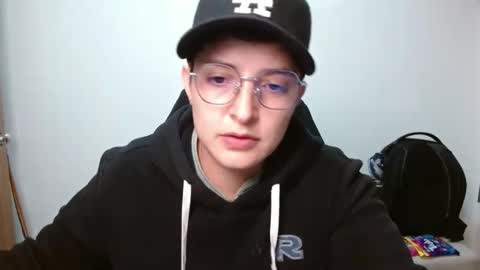 Snapshot of alex_parker07 chatting on October 17, 2025, 12:47 am Alex Parker online show from October 17, 2025, 12:47 am