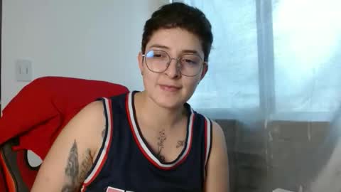 Snapshot of alex_parker07 chatting on December 19, 2025, 10:17 pm Alex Parker online show from December 19, 2025, 10:17 pm