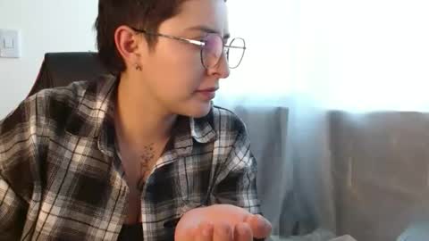 Snapshot of alex_parker07 chatting on December 22, 2025, 8:39 pm Alex Parker online show from December 22, 2025, 8:39 pm