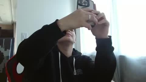 Snapshot of alex_parker07 chatting on January 7, 2026, 9:17 pm Alex Parker online show from January 7, 2026, 9:17 pm