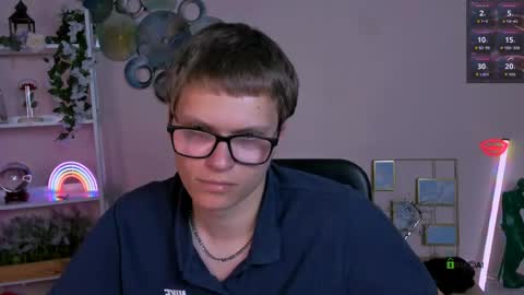 Alex online show from May 13, 2026, 6:44 am