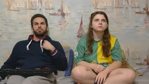 Snapshot of alex_sarah_sex chatting on January 8, 2026, 1:41 am Alex and Sarah online show from January 8, 2026, 1:41 am