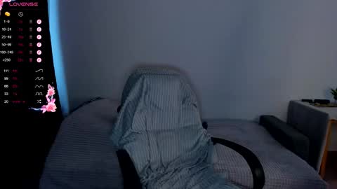 Snapshot of alex_silent chatting on November 11, 2025, 7:30 am alex_silent online show from November 11, 2025, 7:30 am