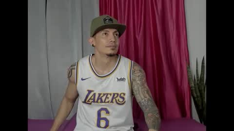 Snapshot of alex_sthorm chatting on December 31, 2024, 12:00 am alex_sthorm online show from December 31, 2024, 12:00 am