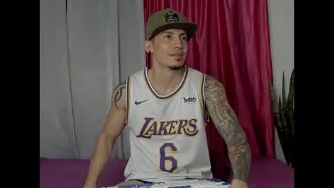 Snapshot of alex_sthorm chatting on December 31, 2024, 3:01 am alex_sthorm online show from December 31, 2024, 3:01 am