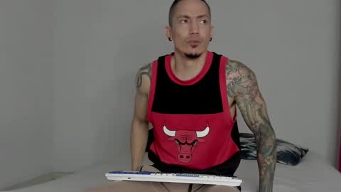 Snapshot of alex_sthorm chatting on January 6, 2025, 3:51 pm alex_sthorm online show from January 6, 2025, 3:51 pm