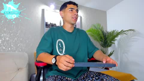 x   online show from January 9, 2025, 5:02 am