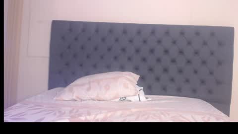 alexa__11 online show from June 15, 2026, 12:07 pm