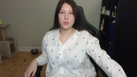 dont be afraid to click social media link its  working  just click on that  online show from February 2, 2025, 2:27 am