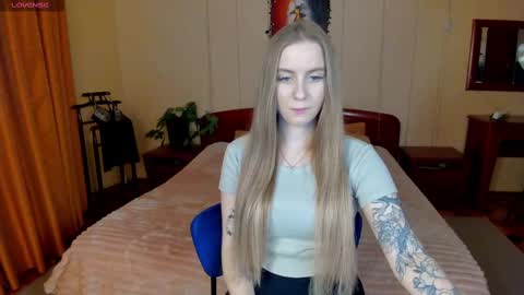 Snapshot of alexa_glory chatting on February 23, 2025, 3:29 pm Alexa online show from February 23, 2025, 3:29 pm