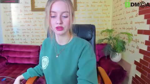 Snapshot of alexa_glory chatting on September 20, 2025, 1:56 pm Alexa online show from September 20, 2025, 1:56 pm