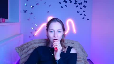 Snapshot of alexa_kittie chatting on April 1, 2026, 11:33 am Alexa online show from April 1, 2026, 11:33 am