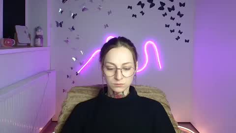 Snapshot of alexa_kittie chatting on April 15, 2026, 11:28 am Alexa online show from April 15, 2026, 11:28 am