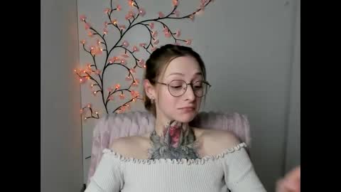 Snapshot of alexa_kittie chatting on April 29, 2026, 6:03 pm Alexa online show from April 29, 2026, 6:03 pm
