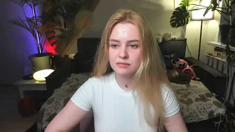 alexa_pirs online show from May 16, 2026, 8:29 pm