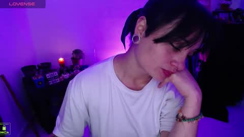 Alexa online show from December 12, 2024, 1:10 am