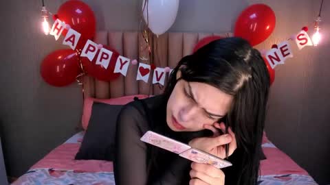 Alexa Thaylor online show from February 18, 2025, 2:38 pm