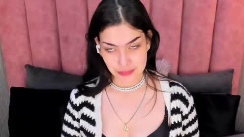 Alexa Thaylor online show from November 8, 2025, 2:50 pm