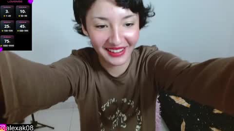 Snapshot of alexaa08 chatting on December 17, 2024, 10:12 am Alexandra 3 online show from December 17, 2024, 10:12 am