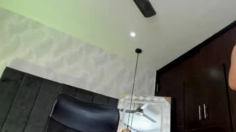 alexaa_marquss online show from May 31, 2026, 7:48 pm