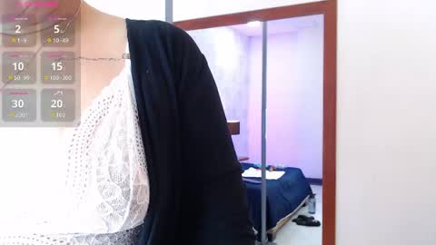 Alexaa sanz online show from July 7, 2026, 5:39 pm