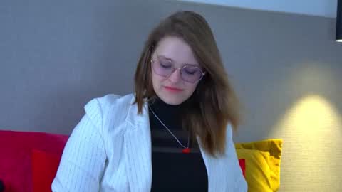 AlexaAvery online show from July 2, 2026, 6:19 am
