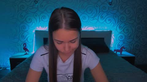 angel online show from December 5, 2024, 3:26 am