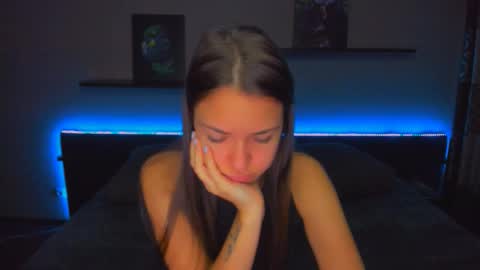 angel online show from October 22, 2025, 12:22 am