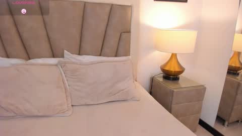 Snapshot of alexamadisson chatting on March 12, 2025, 8:41 pm Alexa online show from March 12, 2025, 8:41 pm